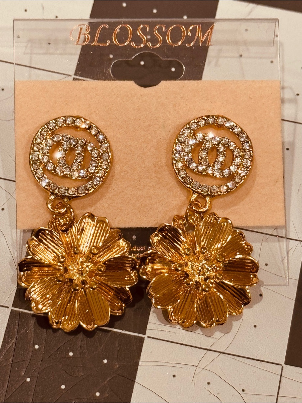 NWT Blossom Crystal Monogram Flower Drop Earrings Silver Tone - Picture 5 of 6